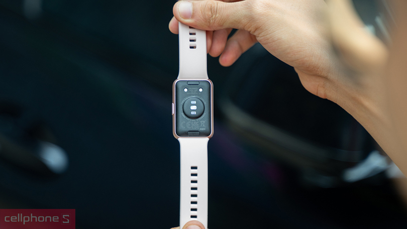 Dung tích pin cực lớn, sạc cực nhanh cho cả ngày năng động