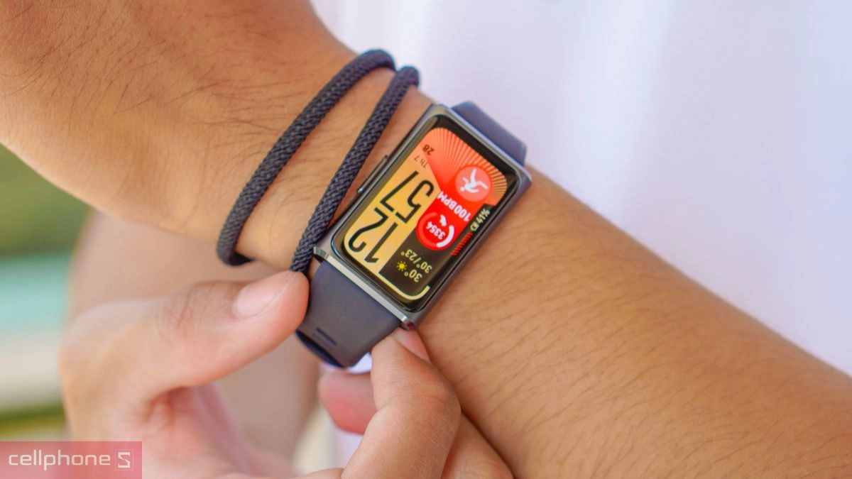 Chuẩn kháng nước của vòng đeo tay thông minh Huawei Band 11 Pro