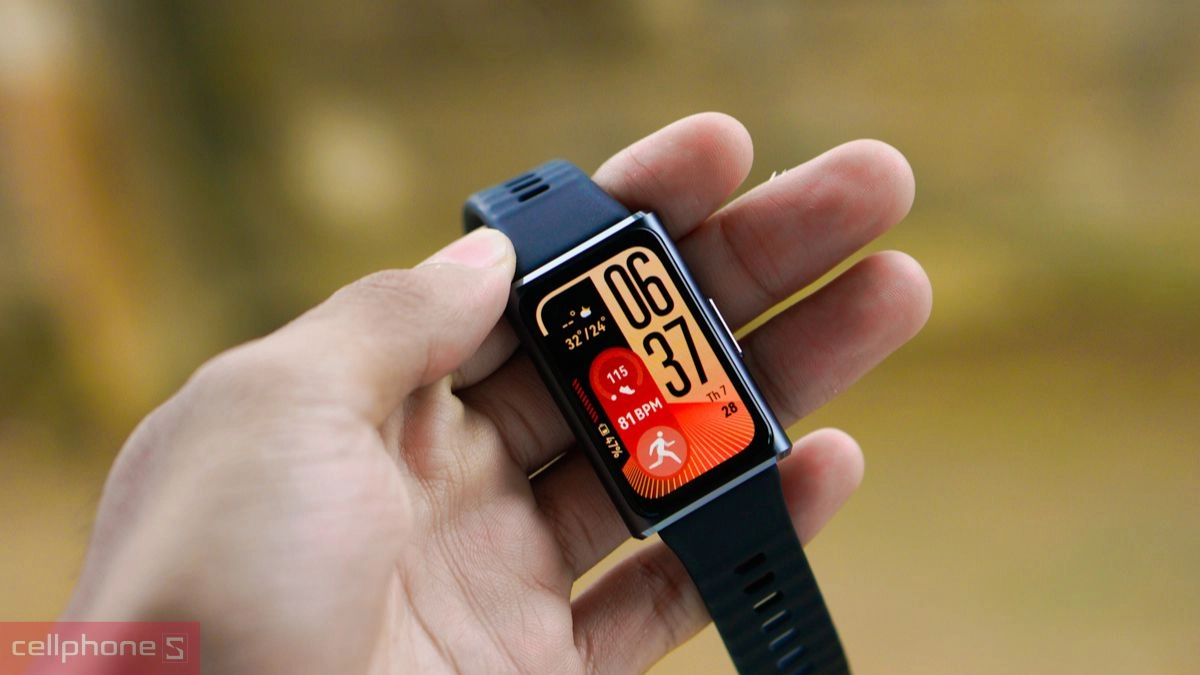 Dung lượng pin vòng đeo tay thông minh Huawei Band 11 Pro
