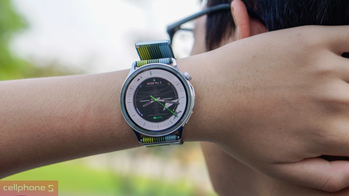 Vì sao nên mua đồng hồ thông minh OPPO Watch S?