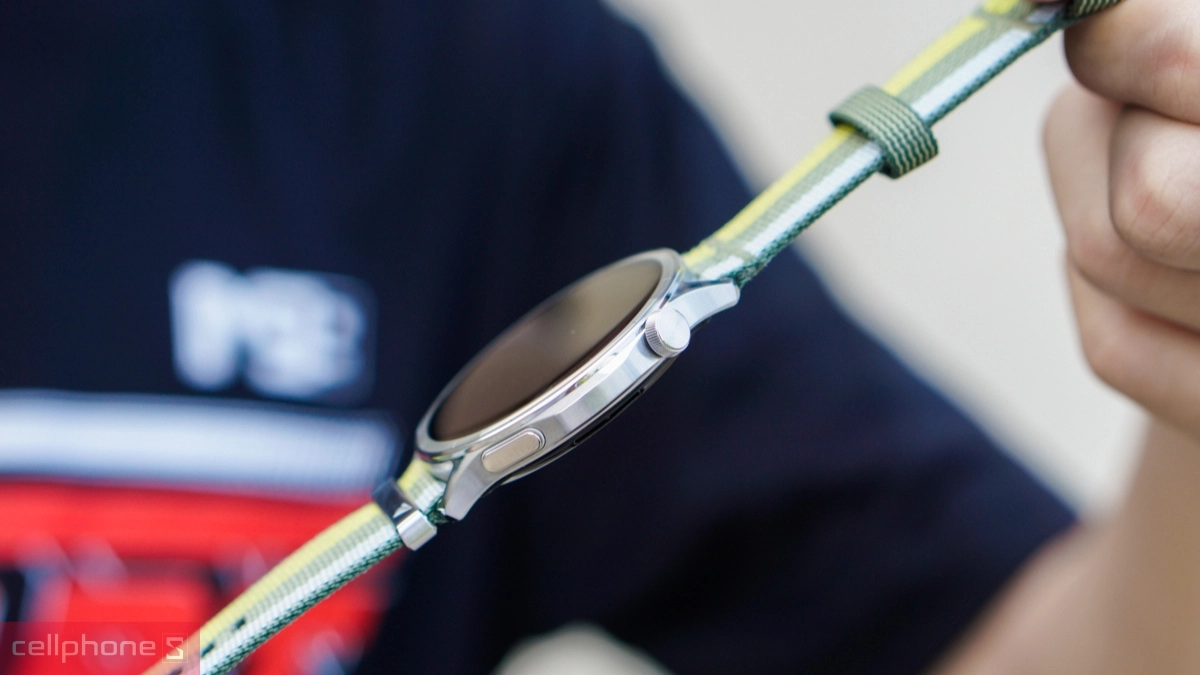 OPPO Watch S - Thiết kế siêu mỏng nhẹ cho sự thoải mái suốt cả ngày