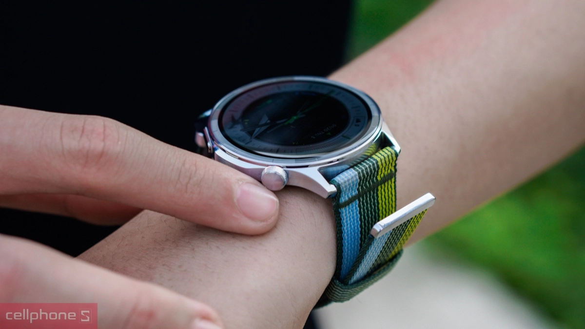 Công nghệ định vị chính xác và kết nối liền mạch đa kênh