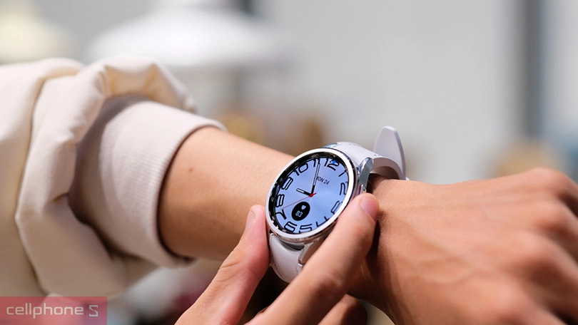 Samsung Galaxy Watch 6 Classic 43mm – Đồng hồ thông minh ấn tượng