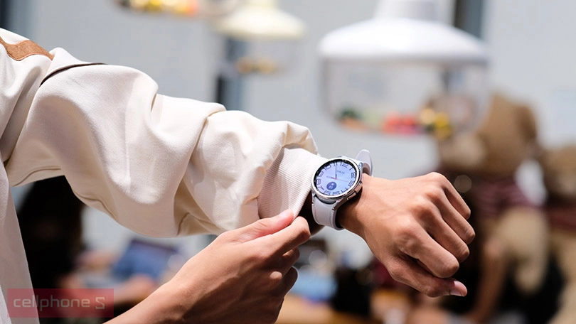 Tiện ích Samsung Galaxy Watch 6 Classic
