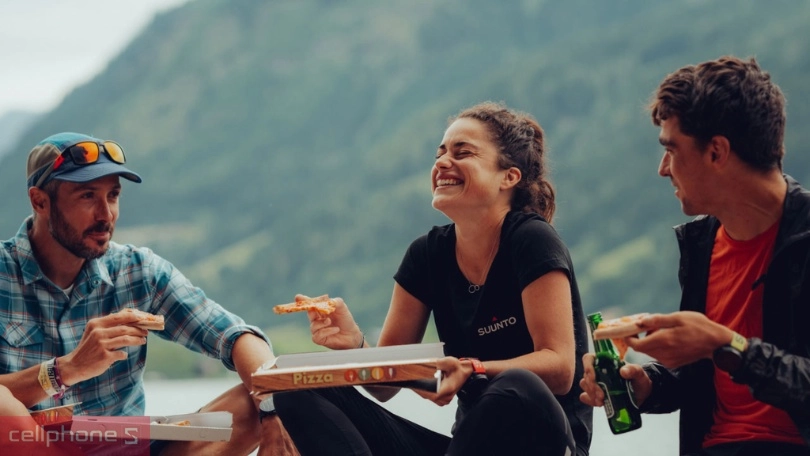 Đồng hồ thông minh Suunto Race - Thiết kế sang trọng và đa dạng tính năng