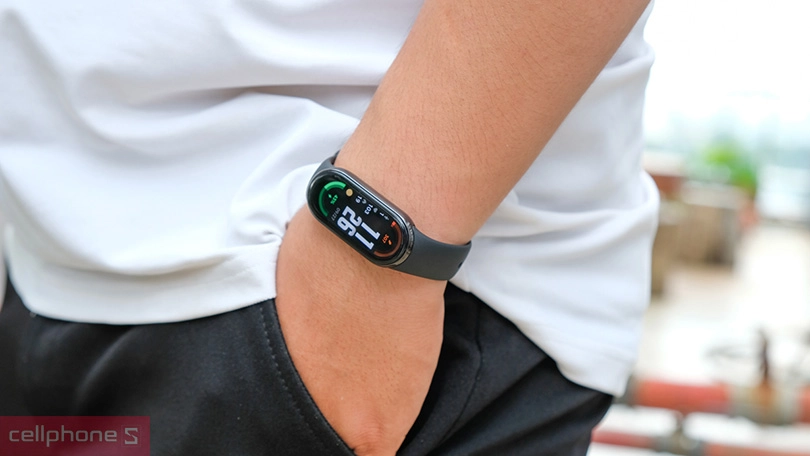 Bền bỉ với chuẩn chống nước, chống bụi cao cấp