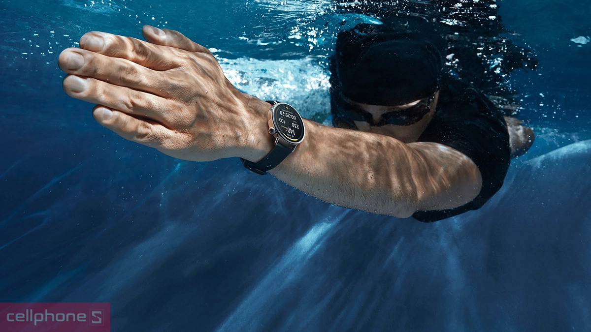 Màn hình AMOLED sắc nét, kích thước 1,32 inch