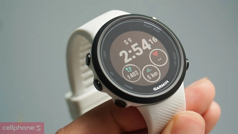 Giá đồng hồ thông minh chống nước bao nhiêu?