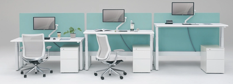 Bàn, ghế công thái học Okamura của nước nào?