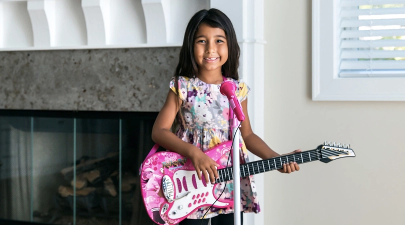 Micro - kích thích hứng thú nói chuyện của bé