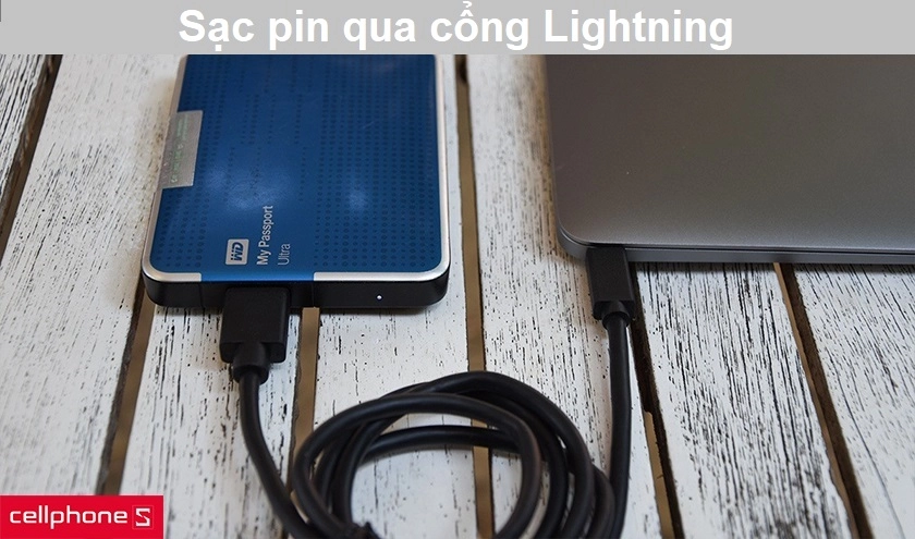 Sạc pin bằng hai cách tiện lợi