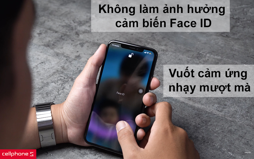Không làm ảnh hưởng cảm biến Face ID, vuốt cảm ứng nhạy mượt mà