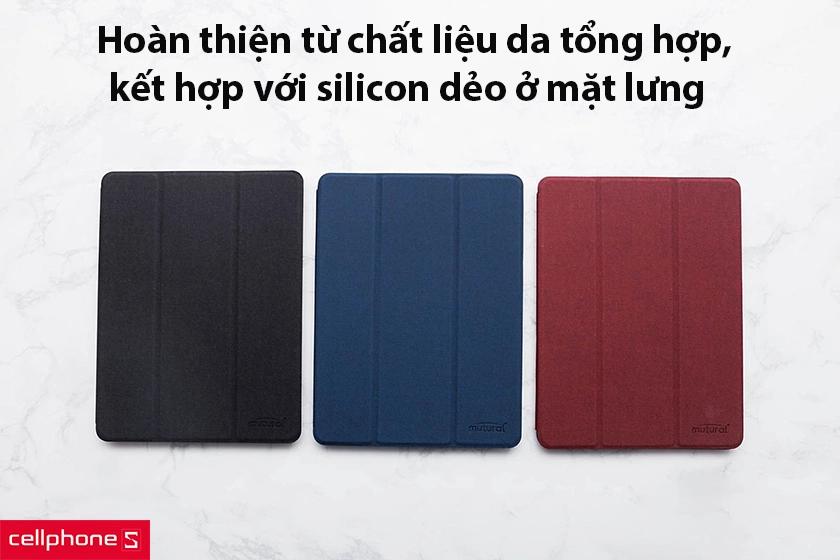 Hoàn thiện từ chất liệu da tổng hợp, kết hợp với silicon dẻo ở mặt lưng