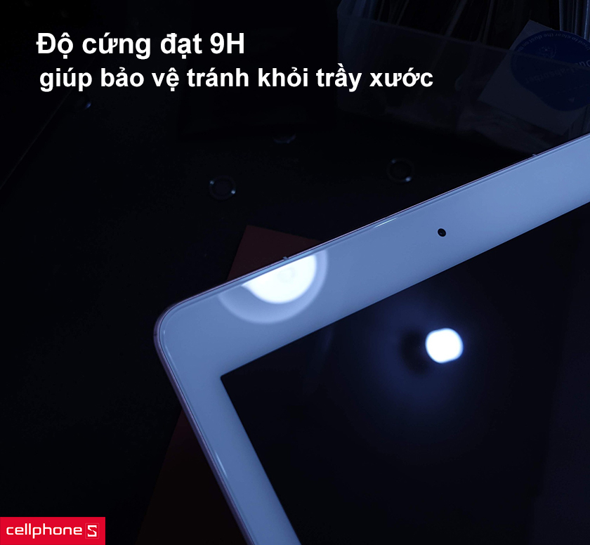 độ cứng đạt 9H
