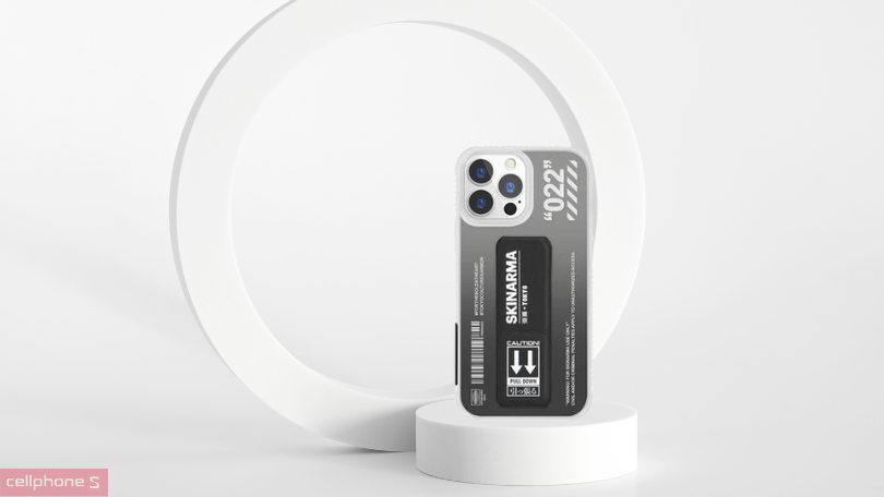 Ốp lưng iPhone 13 Pro Max Skinarma-Taihi Kobai