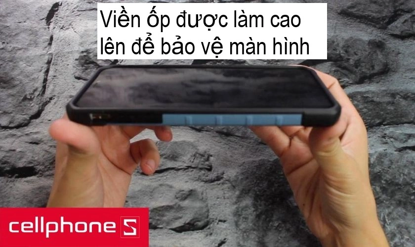 Viền của chiếc ốp này được thiết kế nhô cao hơn so với phần màn hình