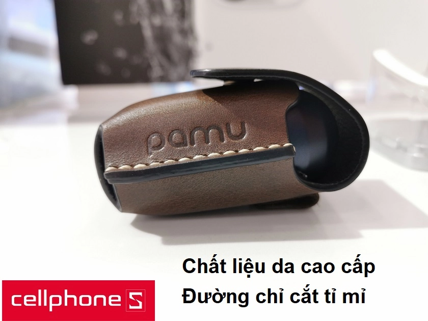 Chất liệu da cao cấp, đường chỉ cắt tỉ mỉ sắc nét