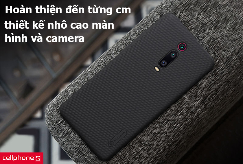 Hoàn thiện đến từng cm, thiết kế nhô cao màn hình và camera