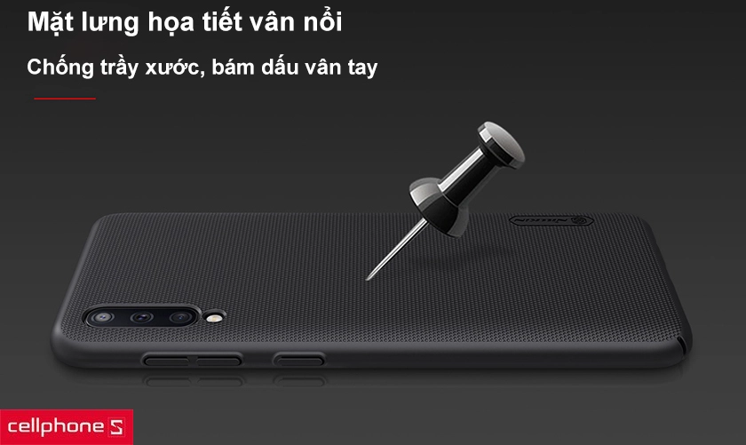 Mặt lưng họa tiết vân nổi chống trầy xước, dấu vân tay, chống trượt