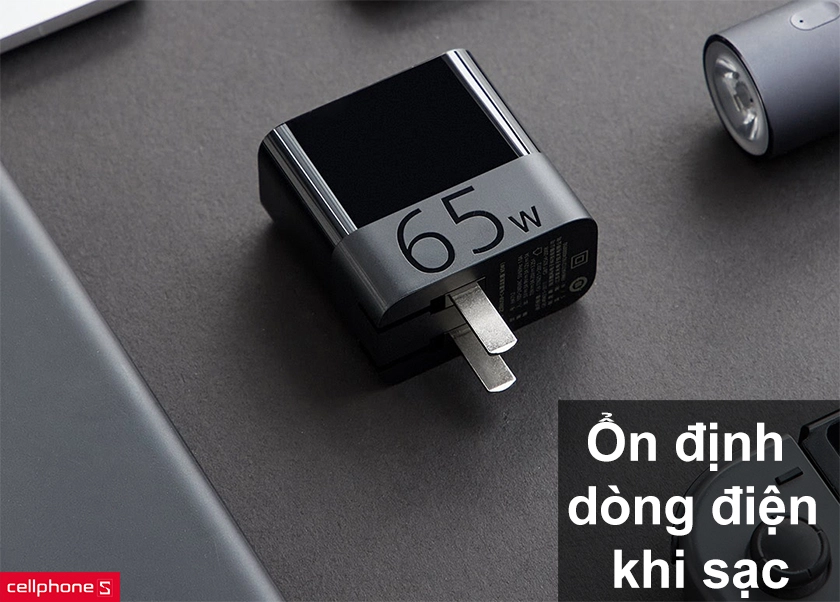 ổn định dòng điện khi sạc