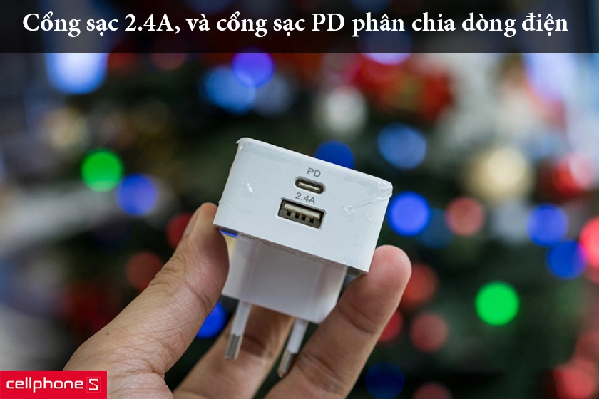 công suất chuẩn Input (100-240V) và một cổng Output (5V/2.4A)