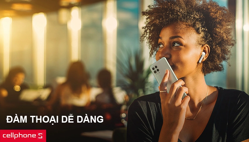 Pin dung lượng lớn cùng khả năng đàm thoại dễ dàng