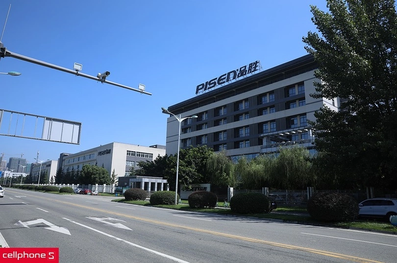 Tai nghe Pisen của nước nào? 