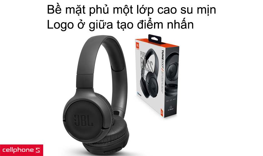 Bề mặt phủ một lớp cao su mịn, logo ở giữa tạo điểm nhấn