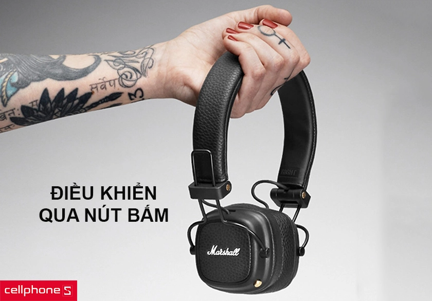 Điều khiển qua nút bấm