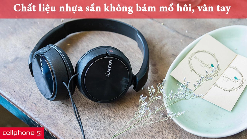 Chất liệu nhựa sần không bám mồ hôi