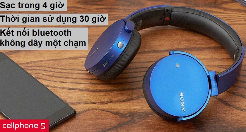 Thời lượng sử dụng lên đến 30 giờ đồng hồ cùng khả năng kết nối Bluetooth một chạm