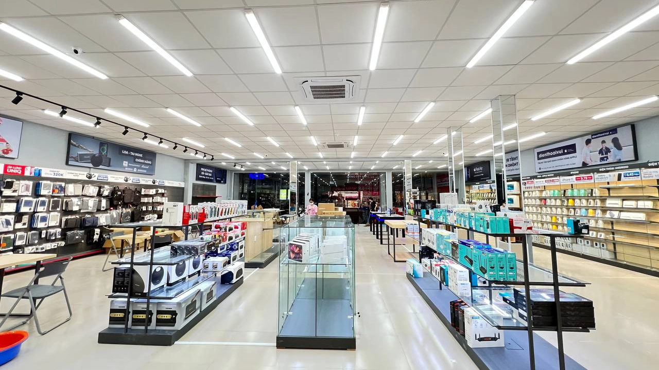 CellphoneS khai trương cửa hàng điện thoại - phụ kiện tại Thủ Đức