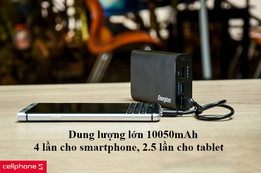 Dung lượng lớn 10050mAh tỷ lệ chuyển đổi cao, đáp ứng mọi tiêu chuẩn về an toàn