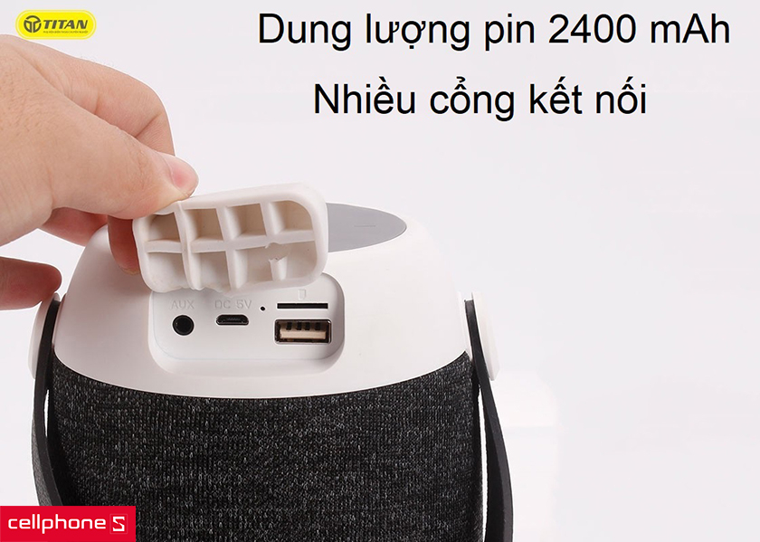 Dung lượng pin 2400mAh cùng nhiều cổng kết nối