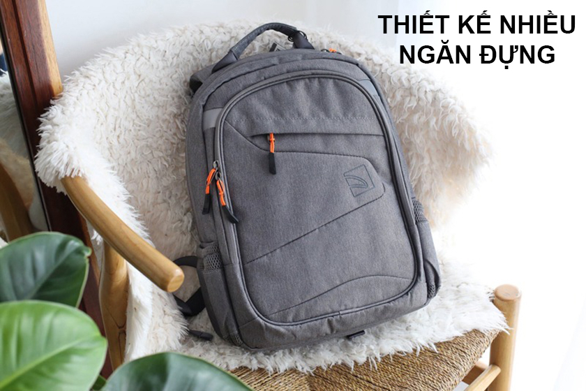 nhiều ngăn đựng