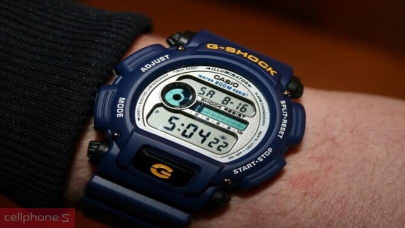 Đồng hồ G-Shock mặt số điện tử tiêu chuẩn