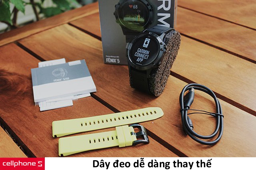 Phong cách với dây đeo dễ dàng thay thế