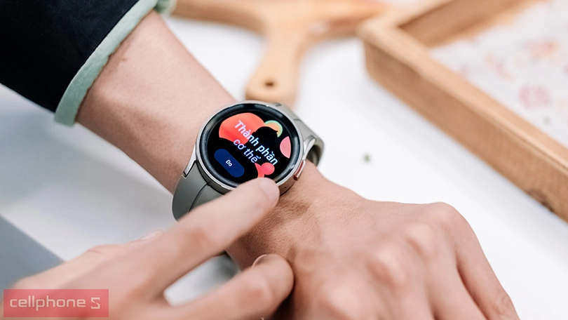 Nhiều cảm biến theo dõi sức khỏe: Đo nhịp tim, huyết áp