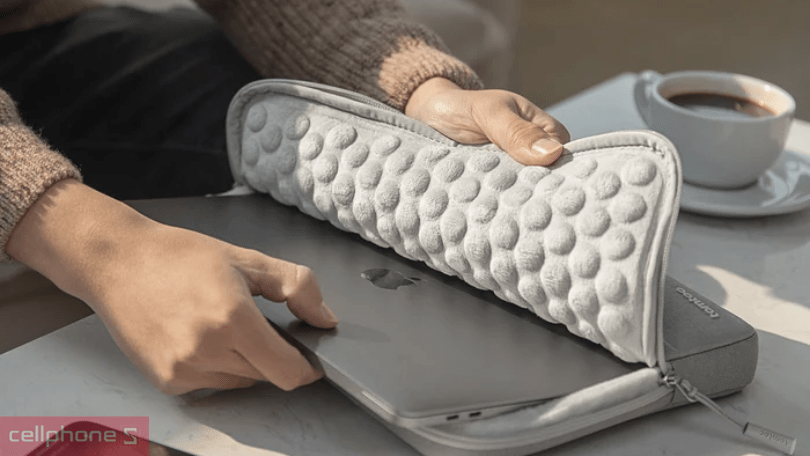 úi chống sốc Tomtoc 360 Protective kèm túi phụ kiện Macbook Pro 14 inch