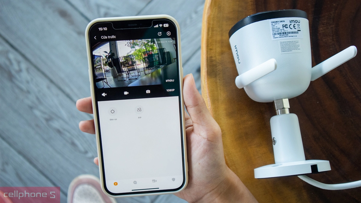Camera có hỗ trợ xem trên điện thoại từ xa không