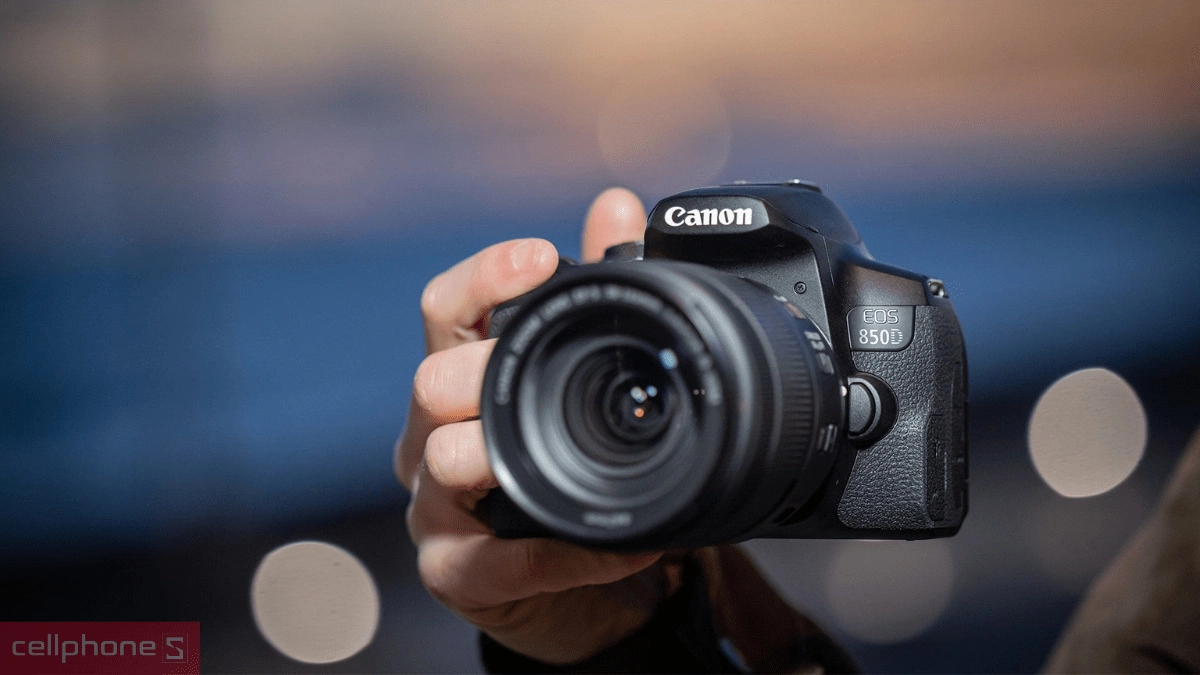 Máy ảnh nên dùng hãng nào