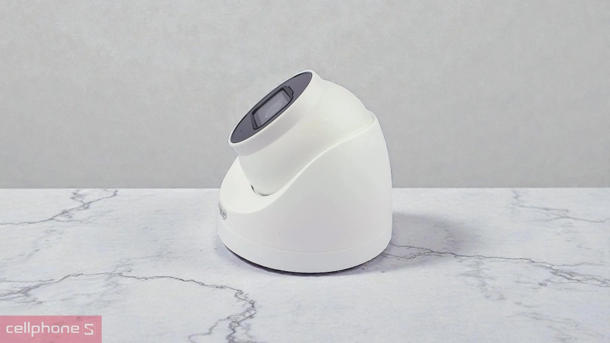 Khả năng ghi hình ban đêm bằng hồng ngoại của camera thang máy Dahua 2MP có tiếng