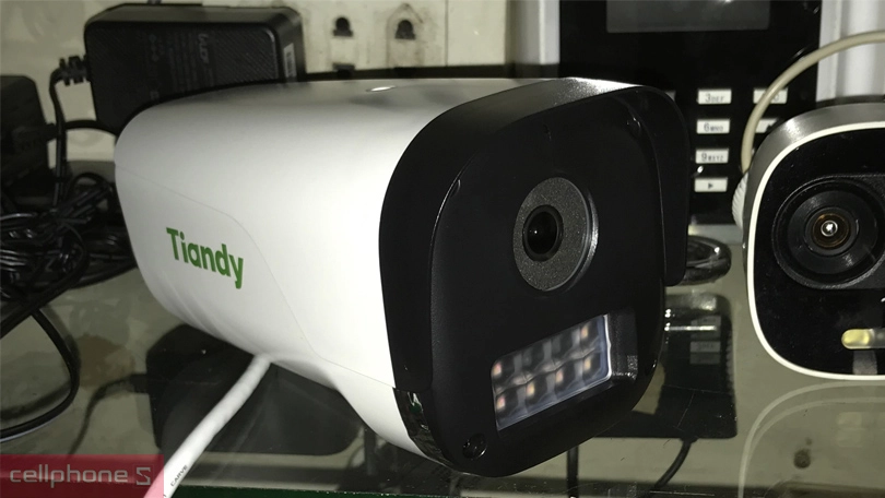 Góc quay của camera Tiandy TC-C13ZN