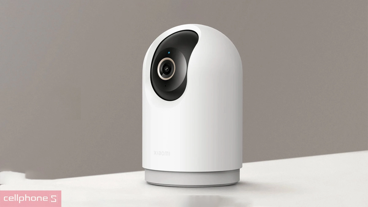 Camera có tấm chắn ống kính vật lý bảo vệ quyền riêng tư
