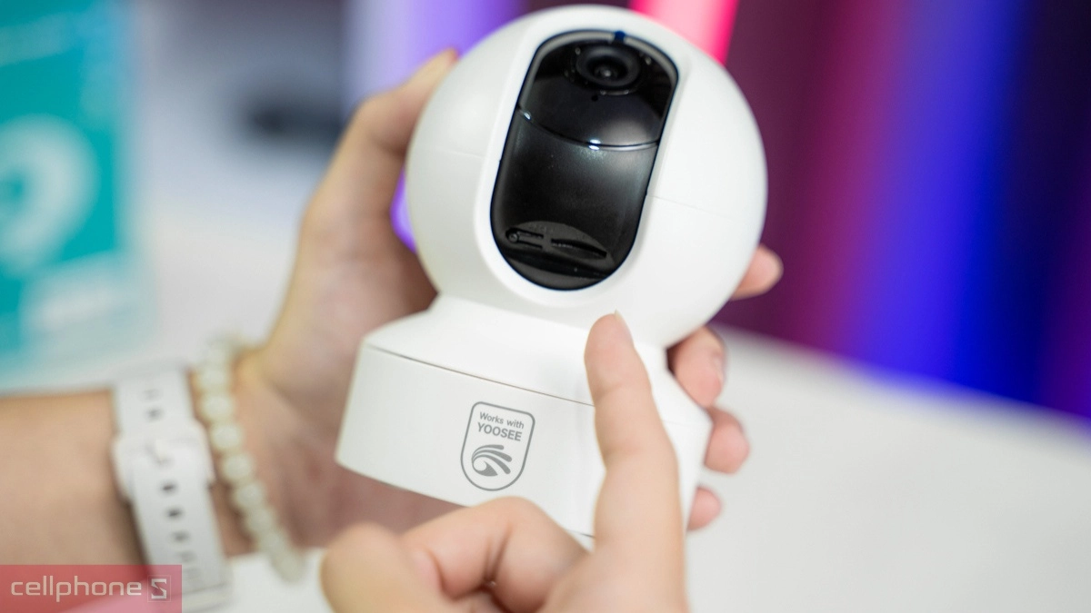 camera Yoosee xoay 360 độ linh hoạt, góc nhìn rộng