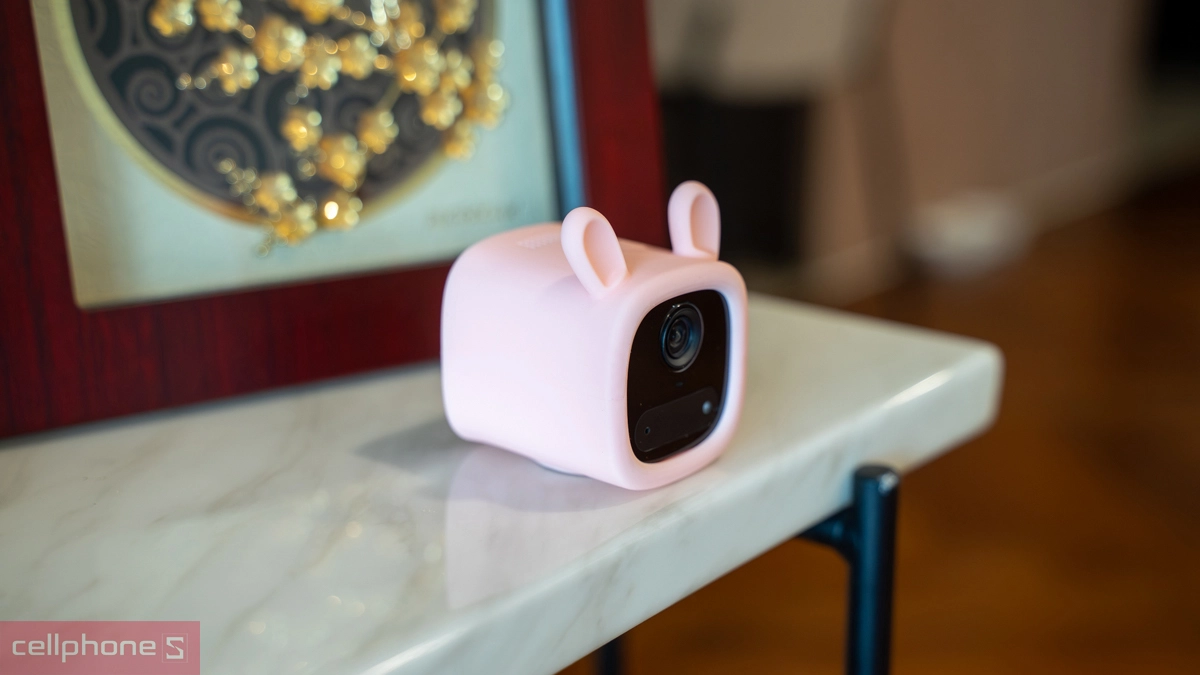 Camera giám sát trẻ em giúp người dùng theo dõi bé mọi lúc