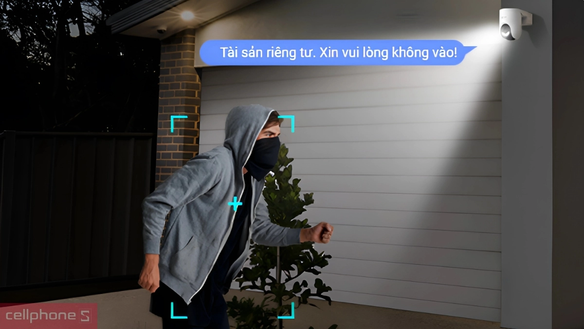 Đàm thoại trên camera EZVIZ năng lượng mặt trời HB8 Lite KIT 4MP