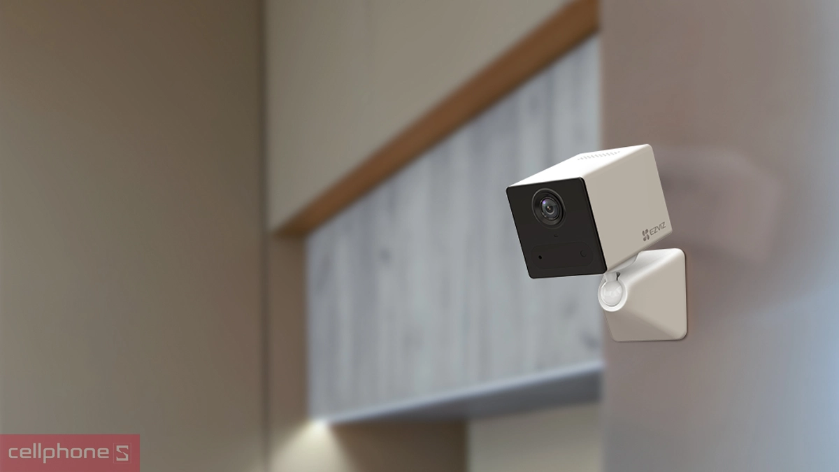 Camera pin sạc Ezviz