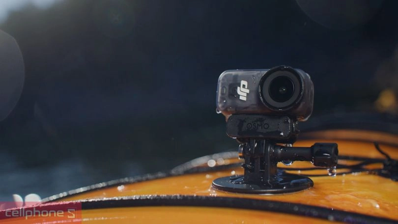 DJI Osmo Nano kháng nước 10m và bền bỉ trong mọi điều kiện