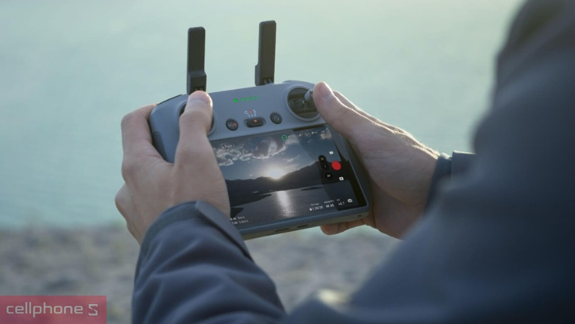 Thiết kế Flycam DJI Air RC-RC3